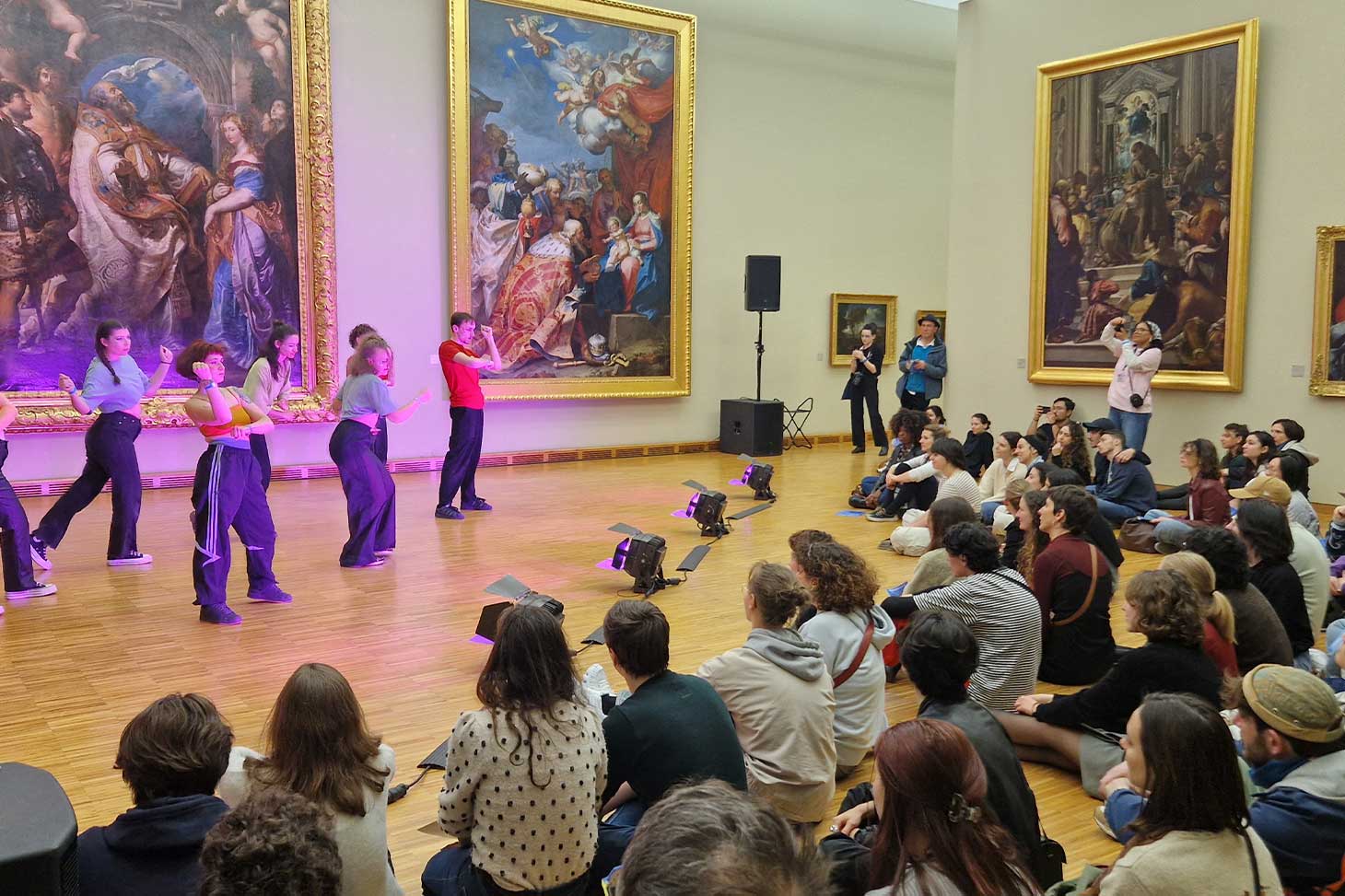 La nocturne des étudiants, un évènement culturel au musée de Grenoble.